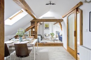 Charles Bridge Residence